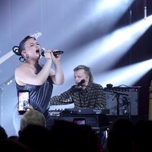 Photos: Elton John's 2026 Academy Awards Viewing Party