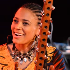 World Music Institute to Present Sona Jobarteh at Brooklyn Bowl