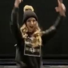 VIDEO: MOULIN ROUGE's Amber Ardolino Helps Two 'New Cast Members' Prepare To Join The