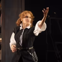 BWW Review: BERNHARDT/HAMLET at Goodman Theatre