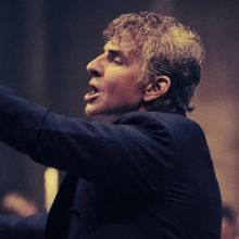 Video: Watch Bradley Cooper as Leonard Bernstein in MAESTRO Trailer With Carey Mullig