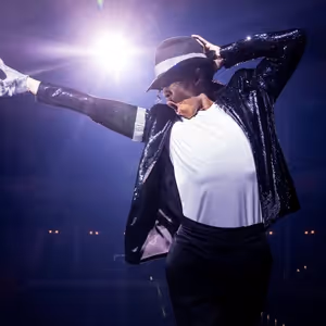 Review: MJ THE MUSICAL at Robinson Center