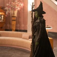 UK Children Invited to Create Official BBFC Black Card for WICKED: FOR GOOD