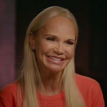 Exclusive: Kristin Chenoweth Uncovers Enterprising Ancestor in FINDING YOUR ROOTS