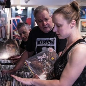 Review: LOVE AND VINYL at KA-CHUNK!!! Records