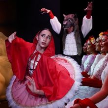 La Academia De La Danza Mexicana Presenta Su Programa Coreográfico Como Parte De Sus