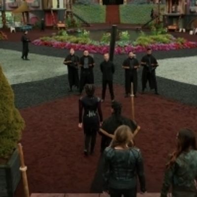 VIDEO: The CW Shares THE 100 'Matryoshka' Scene
