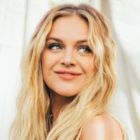 VIDEO: Kelsea Ballerini Reveals 'Heartfirst' Music Video