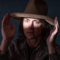 Rhett Miller Releases New Single 'Go Through You' From New Album 'The Misfit'