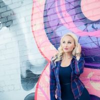 VIDEO: Alexa Green Releases Music Video for New Song 'Get Brave'