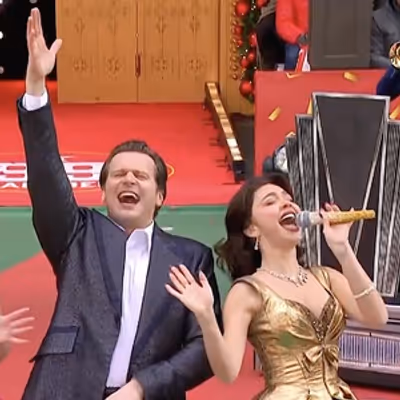 Video: Jonathan Groff & JUST IN TIME Cast Performs Medley at the Macy's Thanksgiving Day Parade