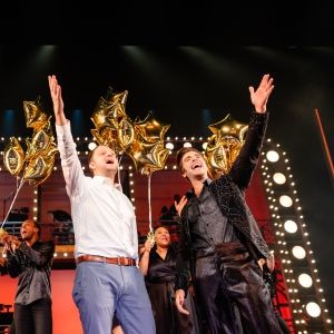 Video: A BEAUTIFUL NOISE: THE NEIL DIAMOND MUSICAL Celebrates One Millionth Audience…
