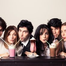 WATCH: FRIENDS, THE MUSICAL PARODY presenta su trailer