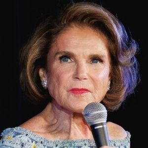 Photos: Tovah Feldshuh and More in FINDING THEIR VOICES at the Jerry Orbach Theater