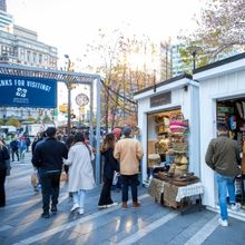 MADE IN PHILADELPHIA Holiday Market is Happening at Dilworth Park