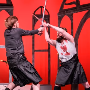 Review: WILLIAM SHAKESPEARE'S MACBETH Brings World Class High School Theater to Hot…
