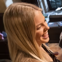 VIDEO: First Look at Renée Rapp in Mindy Kaling's THE SEX LIVES OF COLLEGE GIRLS…