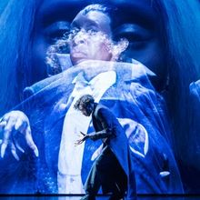 Cynthia Erivo Stops DRACULA Mid-Show After Spotting Audience Member Filming