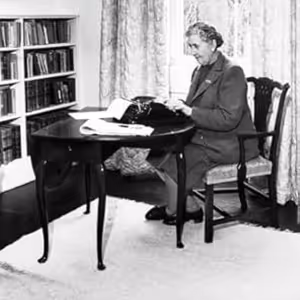 New Book MURDER IN THE WEST END: THE PLAYS OF AGATHA CHRISTIE AND HER DISCIPLES…