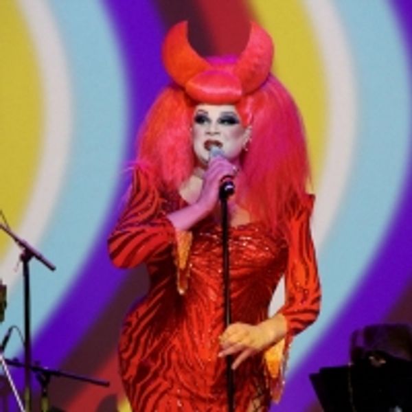 BWW Exclusive: Watch Nina West's Halloween Parody of 'Hello' from THE BOOK OF MORMON - Broadway Theater Video