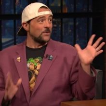 VIDEO: Kevin Smith Gets Seth to Invite Him Over for a Late Night Smoke Sesh on LATE…