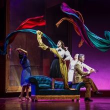 EL TIEMPO ENTRE COSTURAS visita las últimas paradas de su gira