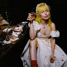 Hayley Williams Adds Additional Shows to First-Ever Solo Tour