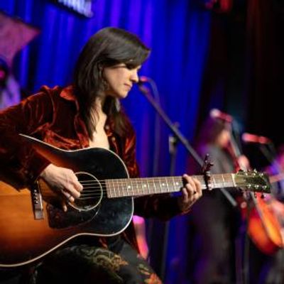 A BIRD ON THE WING: Paula Fong to Release New Album