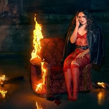 Fiona Grey's New Anthem Cavalier Unleashes a Dirty Pop Powerhouse