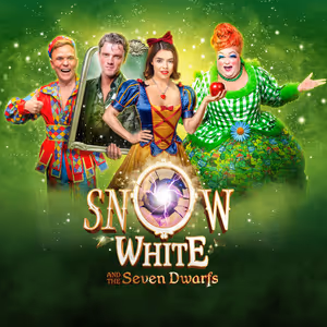 SNOW WHITE AND THE SEVEN DWARFS Panto Comes to St Helens Theatre Royal