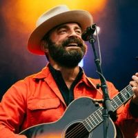 Drew Holcomb & the Neighbors Announce Fall Headline Tour