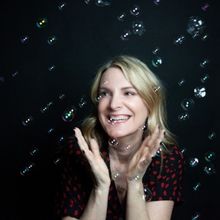 Interview: Jessica Hendy of WALKING WITH BUBBLES at AMT Theater