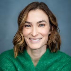 Guest Blog: 'What Happens When You Stop Editing Yourself?': Actor and Writer Laura…