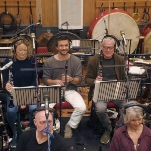 Video: Jonathan Bailey Plays the Clarinet for JURASSIC WORLD REBIRTH