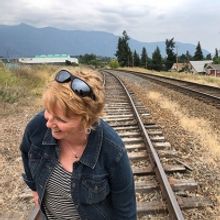 Folk-Pop Artist Kele Fleming Sings Through Seismic Life Shifts In “Me Oh My”