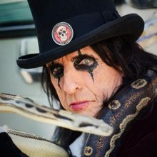 Alice Cooper Announces New Album 'Road' & Shares First Single