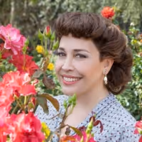 BWW Interview: Andréa Burns Talks THE GARDENS OF ANUNCIA at The Old Globe