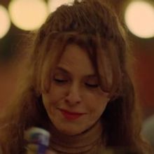 Video: Watch Bernadette Peters in Apple TV's HIGH DESERT Series Trailer