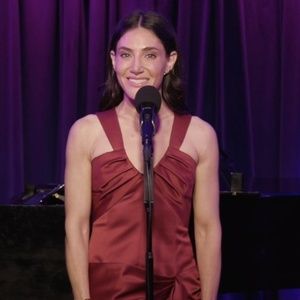 Video: OWNING MANHATTAN's Chloe Tucker Caine Sings Dream Roles