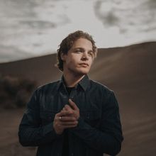 Video: Max McNown Releases New Music Video for 'The Way I Wanna'