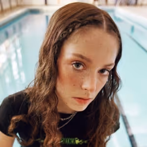 Holly Humberstone to Embark on First Ever North American Headline Tour in May 2024