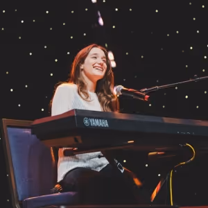 BELLE Voice Star Kylie McNeill To Return To 54 Below This September