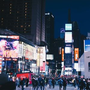 Cabaret Roundup: January 5-11- Ann Hampton Callaway & More