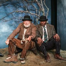 Review: WAITING FOR GODOT at Coal Mine Theatre
