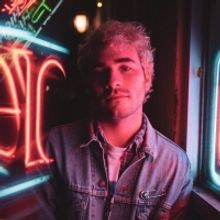 Theo Kandel Releases New Single & Video 'i don't wanna think about that'