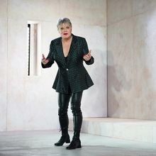 Eddie Izzard to Bring SHAKESPEARE'S HAMLET To Los Angeles