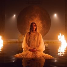 Paris Paloma Releases Cinematic Single 'the warmth'