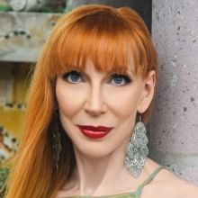 Retro-Jazz Singer Laura Ainsworth Reinvents 'Goldfinger'