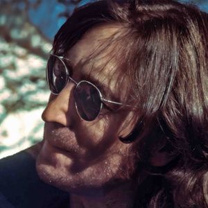 May Pang to Exhibit John Lennon's Candid Photos in Jacksonville
