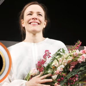 Wake Up With BroadwayWorld April 25, 2024